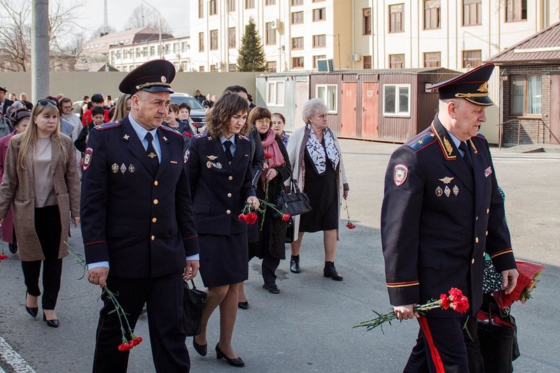 В Славянске-на-Кубани  состоялась встреча руководства краевого главка полиции с семьями погибших сотрудников